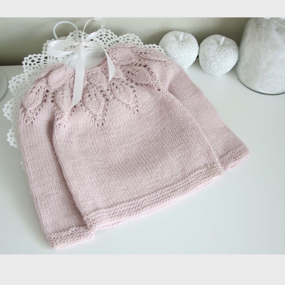 Merino wool leaf sweater
